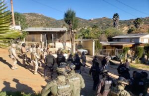 Enfrentamiento deja como saldo un policía muerto y tres heridos en Ensenada