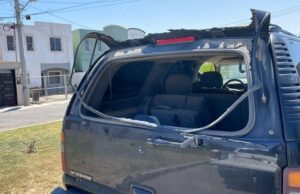 ATACAN A BALAZOS EN EL KM 57 A PADRES DE JOVEN DESAPARECIDO