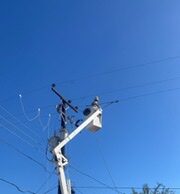 RESTABLECE CFE ENERGÍA ELÉCTRICA EN GUADALUPE VICTORIA, KM 43