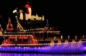PARTICIPARÁN 45 EMBARCACIONES EN EL DESFILE DE LUCES DEL PUERTO DE ENSENADA