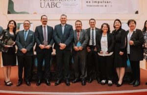 EGRESADAS Y EGRESADOS RECIBEN RECONOCIMIENTO MERITUS 2023