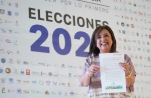 LES REGALO MI CORAZÓN, DICE XÓCHITL GÁLVEZ A NIÑAS Y NIÑOS