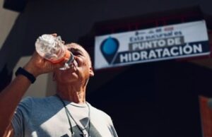 EXHORTAN A INTENSIFICAR MEDIDAS PREVENTIVAS POR MÁXIMAS DE 49°C