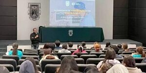 RESALTAN LA IMPORTANCIA DE APRENDER INGLÉS EN LAS ÁREAS DE LA SALUD