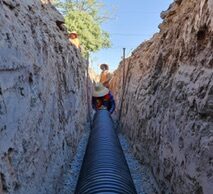 NORMA BUSTAMANTE CUMPLE COMPROMISO HISTÓRICO DE ALCANTARILLADO EN AMPLIACIÓN SOLIDARIDAD SOCIAL