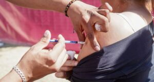 APLICARÁN VACUNAS CONTRA EL SARAMPIÓN EN PLAZAS COMERCIALES