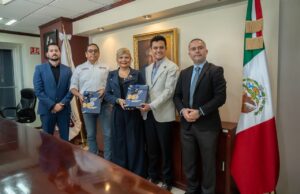 PRESIDENTE DEL CONGRESO ELIGIO VALENCIA LÓPEZ RECIBE INFORME DE LA FISCALÍA GENERAL DE BAJA CALIFORNIA
