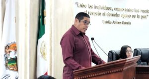 CONGRESO REITERA PROPUESTA PARA PERMITIR A POLICÍAS PORTAR ARMAS FUERA DE SERVICIO