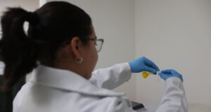 FGE REDUCE 83% EL REZAGO EN GENÉTICA FORENSE Y ACELERA LA ATENCIÓN DE CASOS